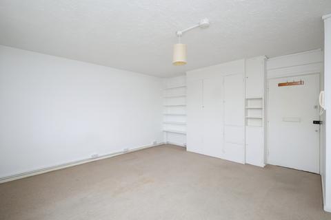 Studio for sale, Upper Richmond Road, London