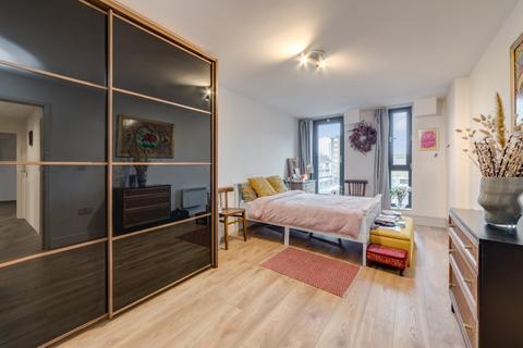 2 bedroom flat for sale, Southwark Bridge Road, London