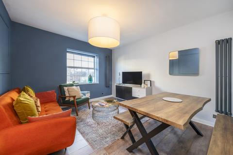 2 bedroom flat for sale, Arcadia Court, 45 Old Castle Street, London