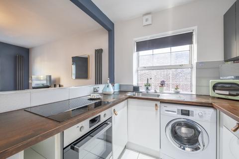 2 bedroom flat for sale, Arcadia Court, 45 Old Castle Street, London