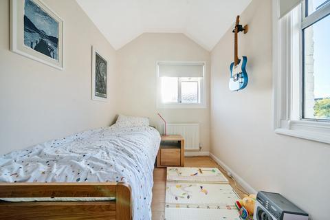 42 Princes Road, Kingston Upon Thames, KT2 6AZ