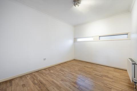 77b Mansfield Road, London, NW3 2JE