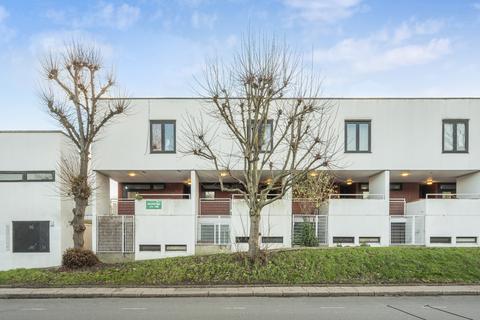 77b Mansfield Road, London, NW3 2JE