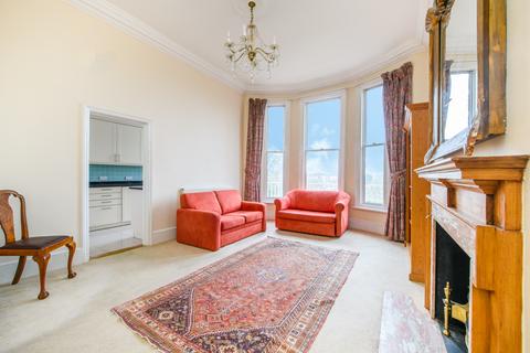 2 bedroom flat for sale, Petersham Road, Richmond, Surrey