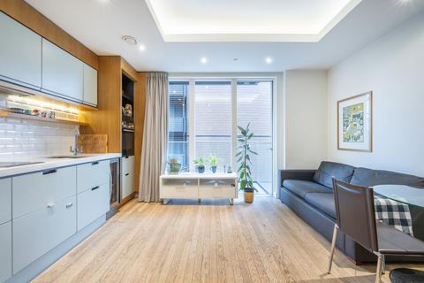 1 bedroom flat for sale, Park Vista Tower, 5 Cobblestone Square, London