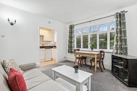 1 bedroom flat to rent, Marlborough, 5 Inner Park Road, London