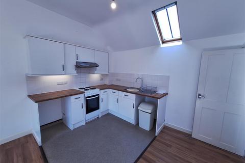 1 bedroom flat to rent, Welshpool, Powys, SY21