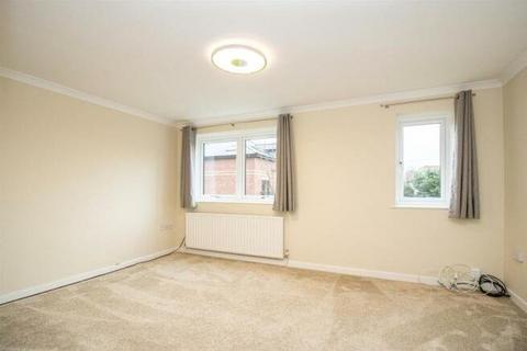 3 bedroom terraced house to rent, Exchange Road, West Bridgford, Nottingham, Nottinghamshire, NG2