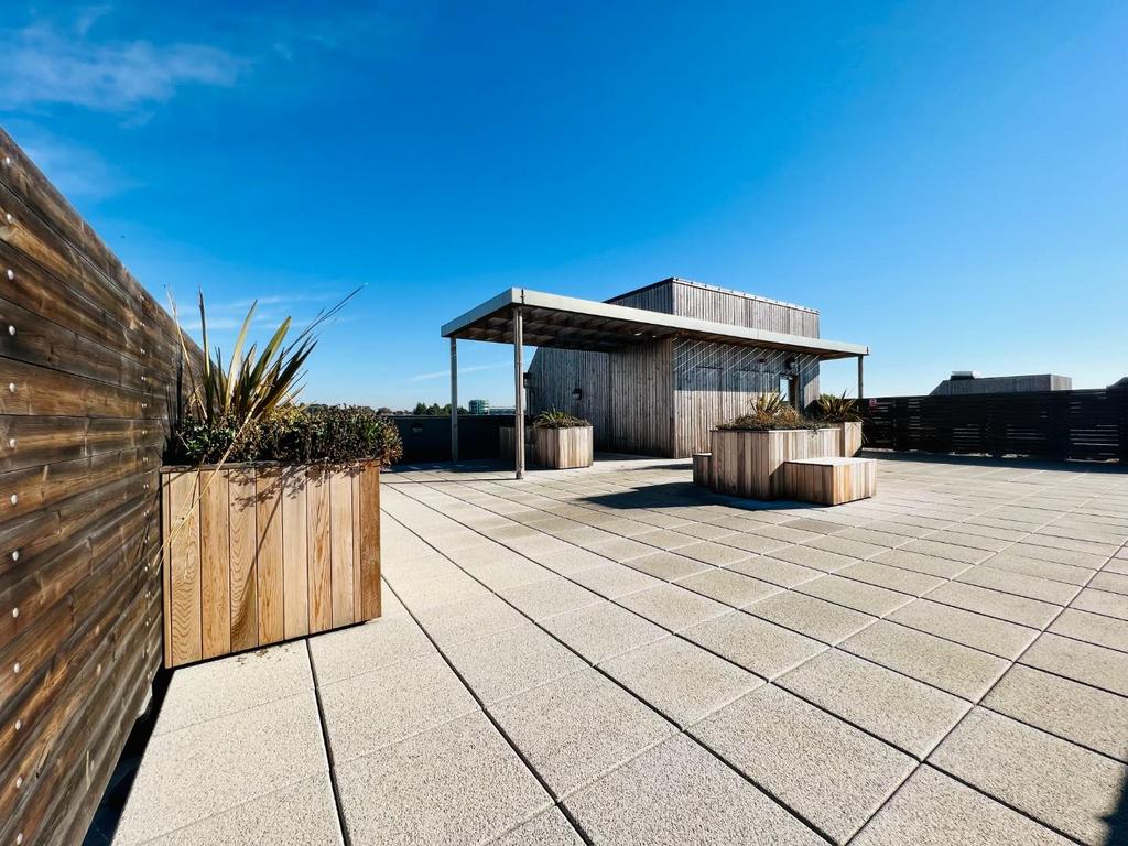 Communal roof terrace