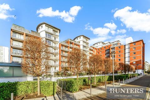 2 bedroom apartment for sale, Holland Gardens, Brentford