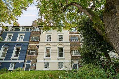 2 bedroom apartment for sale, Lee Terrace, London