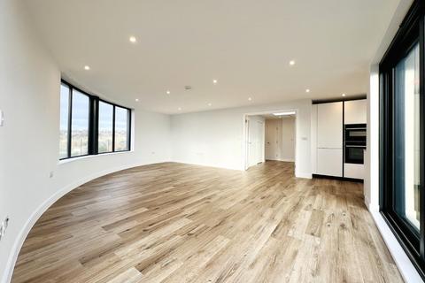 2 bedroom penthouse for sale, Range Road, Hythe