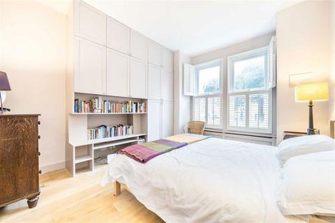 1 bedroom flat for sale, Heyford Avenue, London SW8