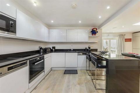 2 bedroom flat to rent, Devonshire Place, London W1G