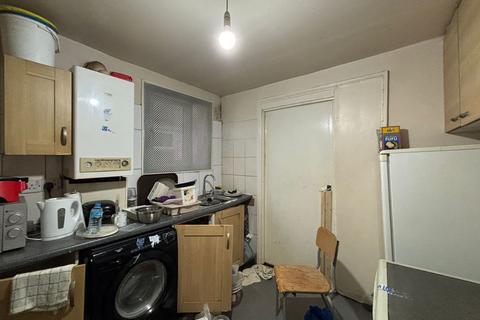 1 bedroom flat for sale, First Floor Flat, 13A Balaam Street, Newham, London, E13 8EB