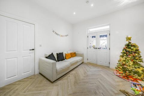 1 bedroom flat for sale, Lewisham High street, Lewisham