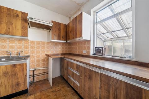 2 bedroom terraced house for sale, Bronson Road, Raynes Park SW20