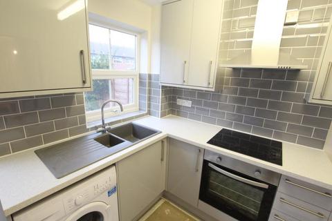 2 bedroom terraced house to rent, Princess Marys Road, Addlestone KT15