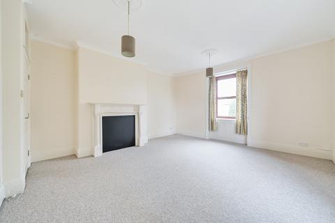 2 bedroom flat to rent, High Street, Henstridge, Somerset, BA8