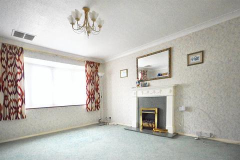 3 bedroom house to rent, Obelisk Rise, Northampton, NN2