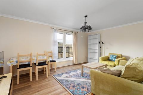 2 bedroom flat to rent, Duddingston Park South, Duddingston, Edinburgh, EH15