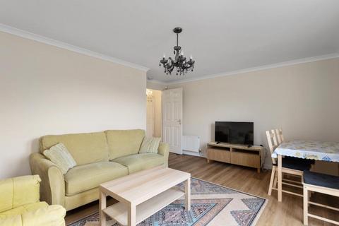 2 bedroom flat to rent, Duddingston Park South, Duddingston, Edinburgh, EH15