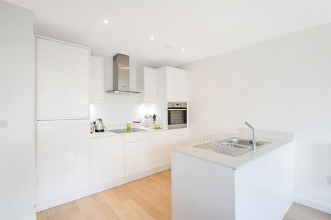 1 bedroom apartment to rent, High Road, Finchley, N12