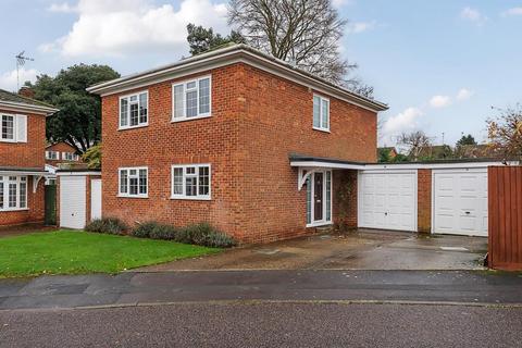 4 bedroom detached house for sale, Stone,  Buckinghamshire,  HP17