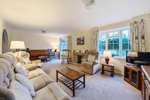 4 bedroom detached house for sale, Stone,  Buckinghamshire,  HP17