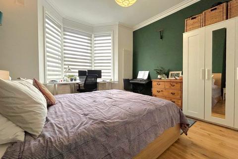 7a Farley Road, London, SE6 2AA