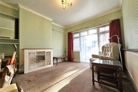 3 bedroom end of terrace house for sale, Selworthy Road, London, SE6