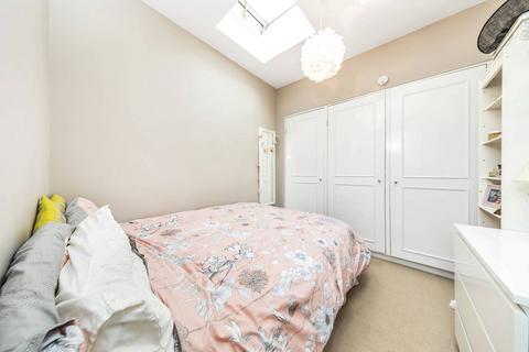 2 bedroom flat to rent, Fulham Park Gardens, Fulham, London, SW6