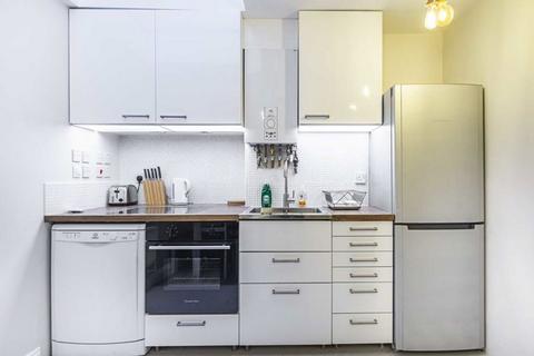 3 bedroom flat for sale, Macfarlane Road, London W12