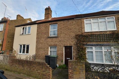 2 bedroom terraced house for sale, Forest Road, Loughton, IG10