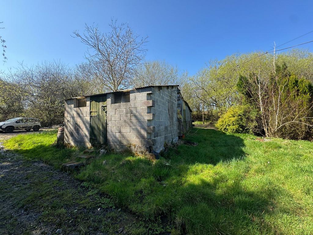 Detached outbuilding