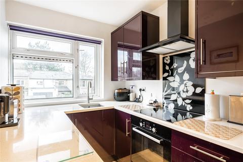 3 bedroom apartment for sale, London SW13