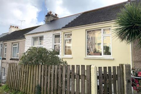 2 bedroom terraced house to rent, Berkeley Cottages, Falmouth