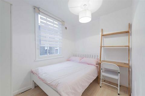 1 bedroom flat for sale, Cleveland Street, London W1T