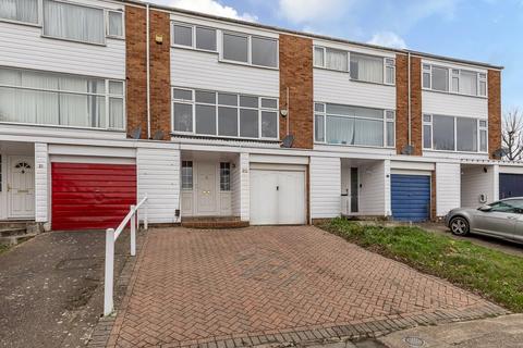 3 bedroom townhouse for sale, Brenchley Close, Bromley, BR2