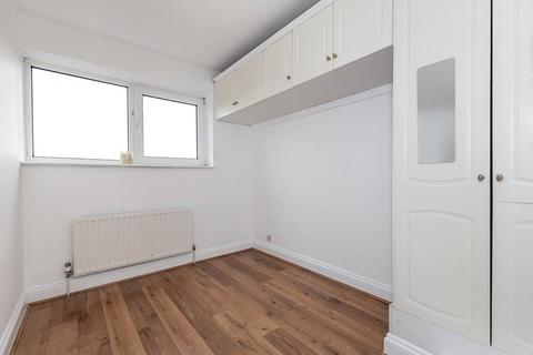 22 Brenchley Close, Bromley, BR2 9DR
