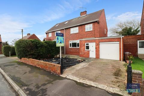 3 bedroom semi-detached house for sale, Birchwood Drive, Ravenfield