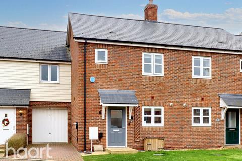 2 bedroom end of terrace house for sale, Morello Close, Aylesbury