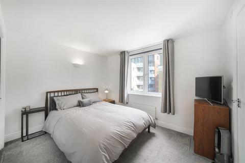 2 bedroom apartment to rent, Franklin Building, London, E14