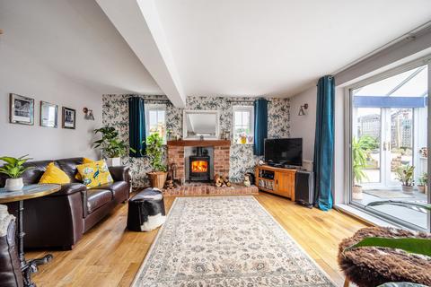 Rose Cottage Frith Common, Eardiston, Tenbury Wells, WR15 8JX