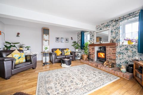 Rose Cottage Frith Common, Eardiston, Tenbury Wells, WR15 8JX