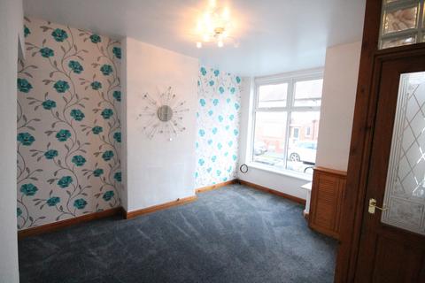 2 bedroom terraced house to rent, Fletcher St, Crewe