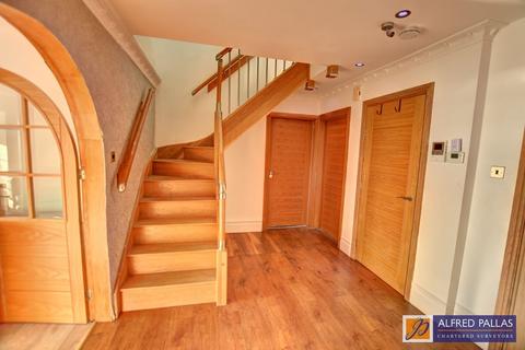 4 bedroom detached house for sale, Markham Avenue, Whitburn