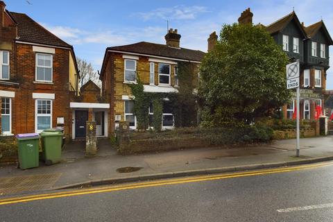 3 bedroom ground floor flat for sale, Radnor Park Road, Folkestone