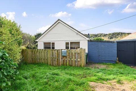 3 bedroom terraced bungalow for sale, First Avenue, Camber, East Sussex TN31 7FQ