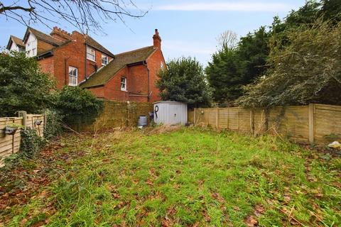 1 bedroom apartment for sale, Radnor Park Road, Folkestone